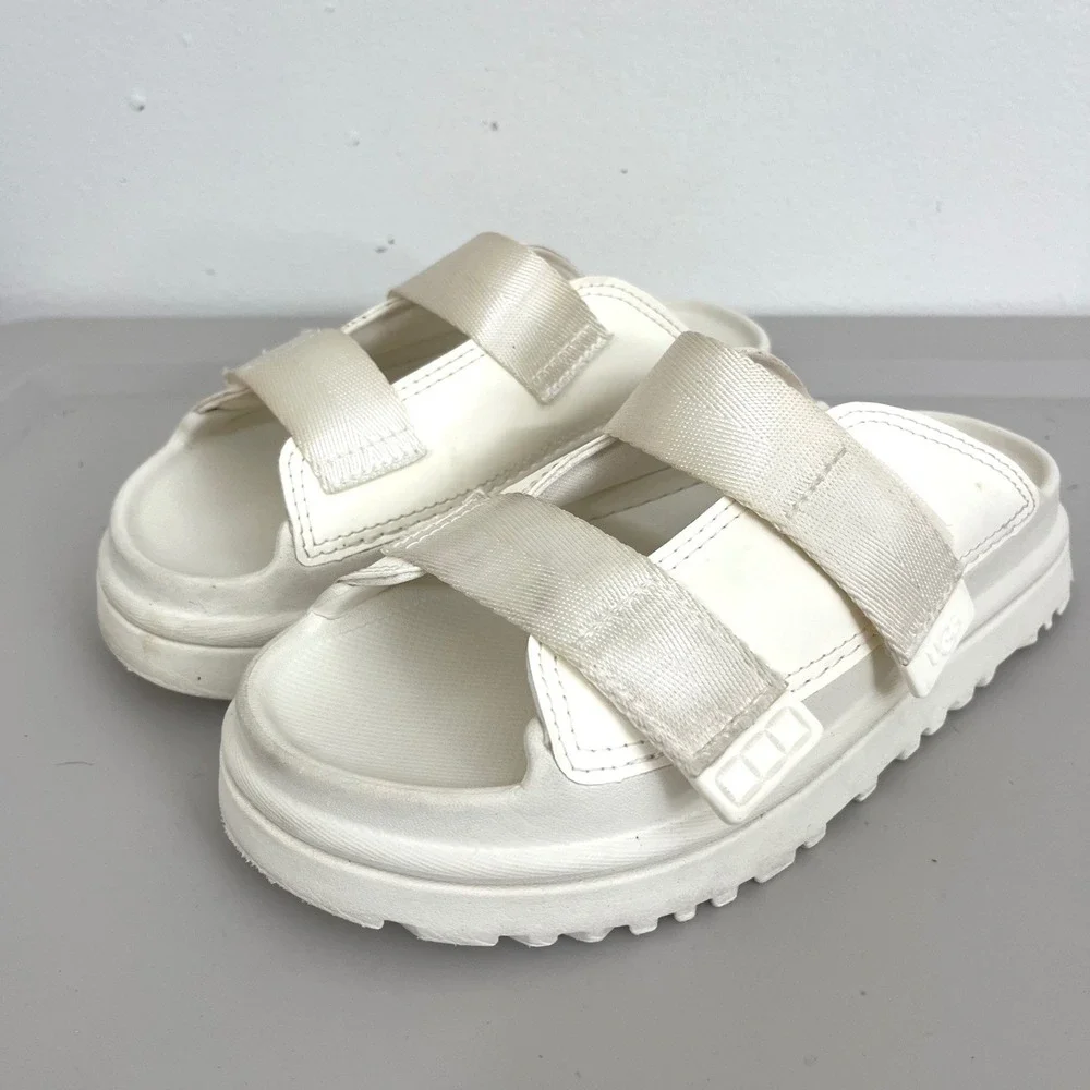 UGG GoldenGlow Slide Sandals Kids Sz 2‎ Run Large Sea Salt White Platform Sporty